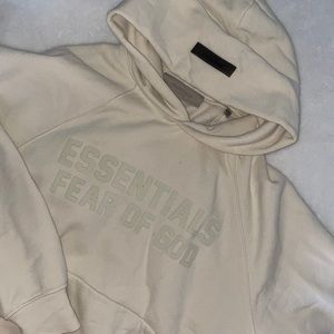 ✨ ESSENTIALS HOODIE ✨